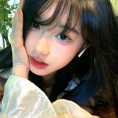 永恒的少女海报